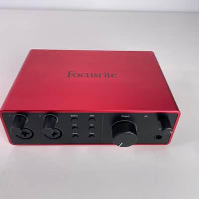 Focusrite Scarlett 4i4 4th Gen USB Audio Interface 2024 - Red image 2