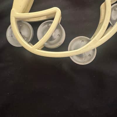 Unknown Dove Tambourine 80’s or early 90’s - Off white image 3