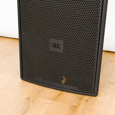JBL VP7212/64DP 2-Way Powered Speaker CG0128S image 3