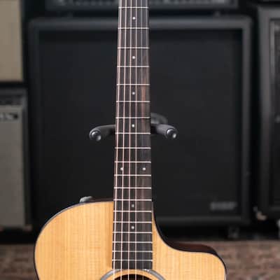 Taylor 212ce Plus Grand Concert Acoustic/Electric Guitar with Aerocase image 5