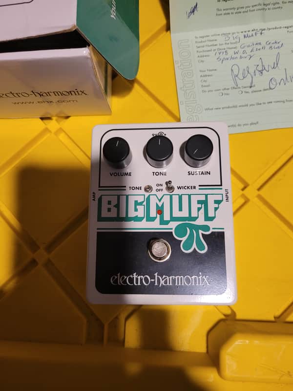 Electro-Harmonix Big Muff 2021 - white image 1