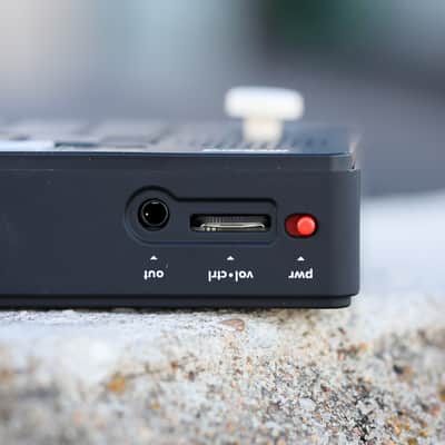 Pocket Audio HiChord Pocket Synth - Black image 3