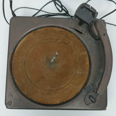 Antique Record Player for Parts / Repair / Decoration image 3
