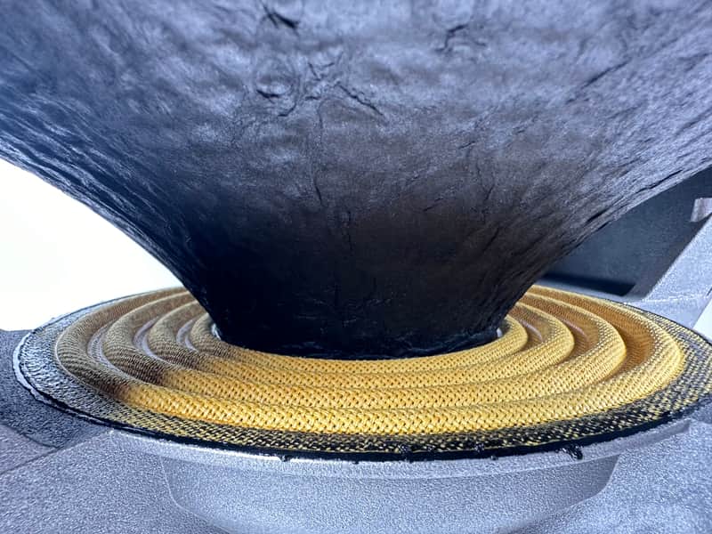 JBL 2269H 18