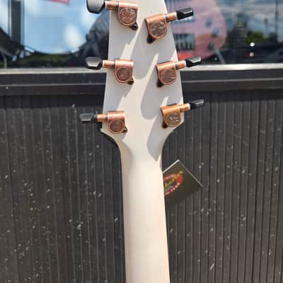 Breedlove Pursuit EX S Concert/White Sand image 6