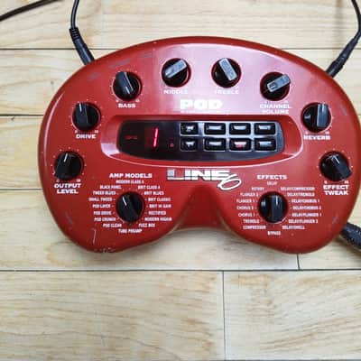 Line 6 POD Multi-Effect and Amp Modeler 1998 - 2000 - Red image 2