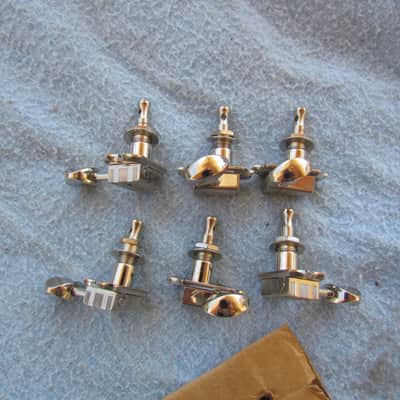 Grover Deluxe 136 Series Tuning Machines Chrome 3+3 Complete Set Of 6 W/Washers & Bushings Grover Deluxe Tuning Machnes image 3