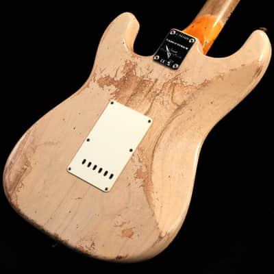 Fender Custom Shop 2022 Limited Edition Red Hot Stratocaster Super Heavy Relic Aged Dirty White Blonde [CZ563485] (09/11) image 4