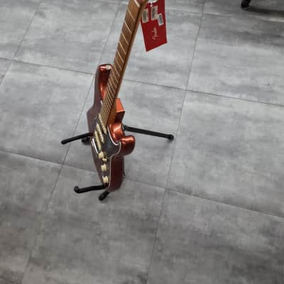 Fender Player Plus Stratocaster with Pau Ferro Fretboard 2021 - Present - Aged Candy Apple Red image 13