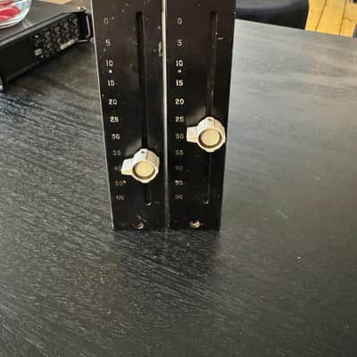 API Faders 440 Pair image 1