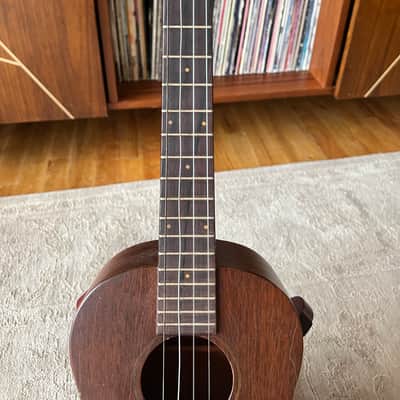 Rare Vintage 1950s Favilla B-2 Baritone Ukulele with Original Hardcase image 4