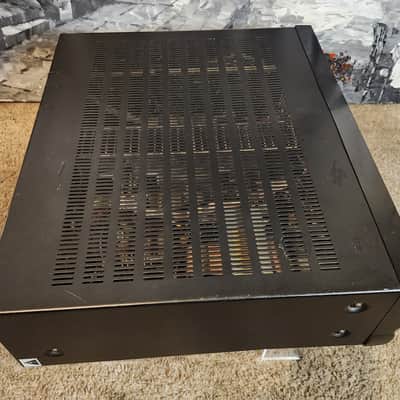 Harman Kardon Harman Kardon AVR 20 is a vintage 5.1-channel audio/video receiver 90s  - Black image 5