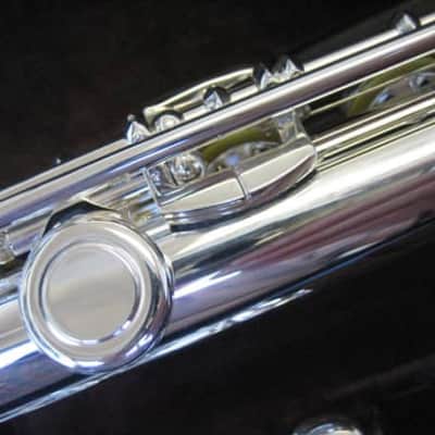 Mint Open Box Di Zhao DZ 701BEF Flute, Solid Sterling Silver Head, Body & Low B Foot, Offset G, Split E; with Case image 9