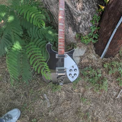 Rickenbacker 620 - Black image 7