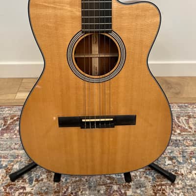 Martin 000C12-16E Nylon Cutaway Acoustic-Electric Guitar Natural image 4