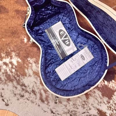 EVH SA-126 2024 - Tobacco burst image 10