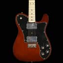 Classic Series '72 Telecaster Deluxe, Maple Fingerboard, Walnut