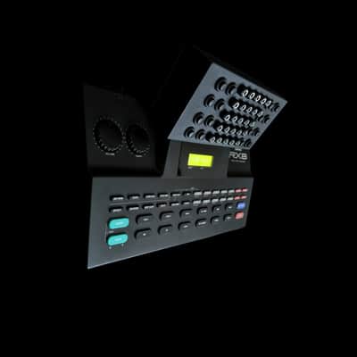 Yamaha RX8 Drum Machine + ROM Modulation Patch Bay + 16 Effects Switches