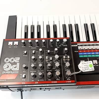 Roland JX-3P 61-Key Programmable Preset Polyphonic Synthesizer with PG-200 Programmer 1983 - 1985 - Black image 10