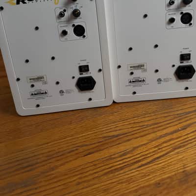 KRK RP-6 Rokit G3 2-Way 6" Active Studio Monitors (Pair) 2014 - 2018 - White image 4