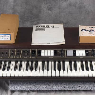 Korg Lambda ES-50 48-Key Polyphonic Synthesizer in very good condition