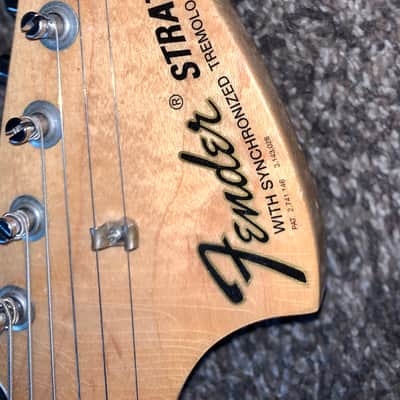 2000 Fender custom shop relic 69 Stratocaster  electric guitar made in the usa ohsc image 2