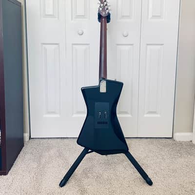 Ernie Ball Music Man St. Vincent Signature 2016 - 2017 – Black – Very Good – OHSC image 2
