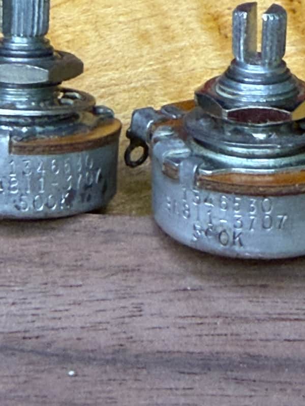 2 Gibson Centralab 500k pots 1965