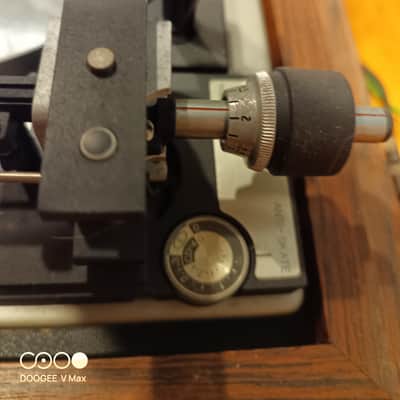 Garrard GT55 1977 - Simulated wood grain image 13
