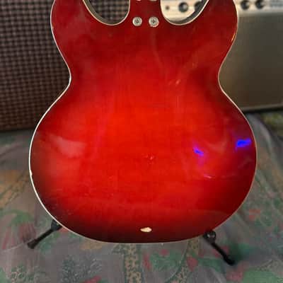 Harmony Rocket H59 1969 - Red image 10