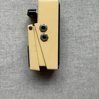 Boss FT-2 Dynamic Filter (Black Label) - 1987 - MIJ image 3