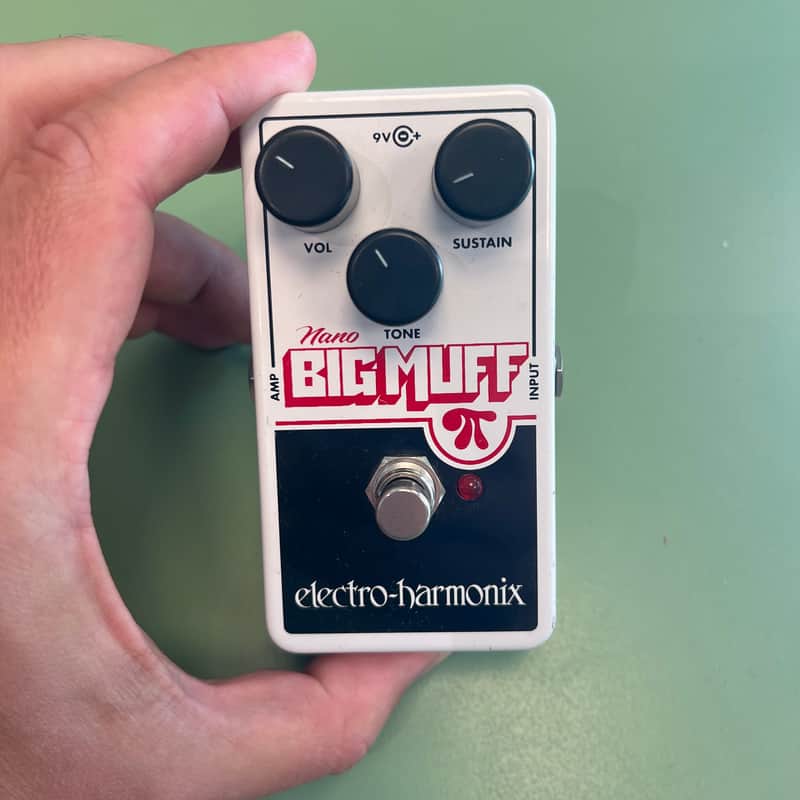 Electro-Harmonix Nano Big Muff Pi Distortion / Sustainer 2013 - Present - White / Black / Red image 1