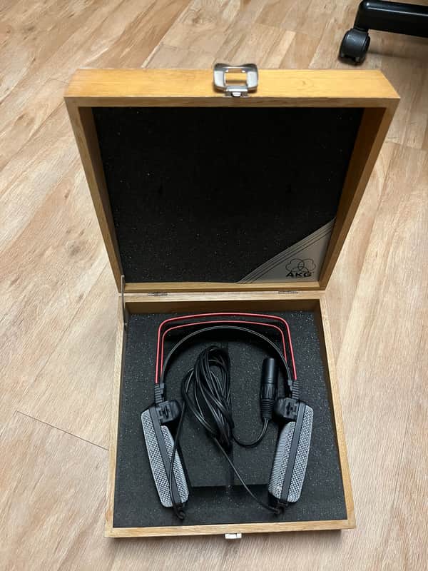 AKG K1000 image 1