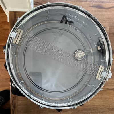 Pearl 5 x 14" Steel Shell Snare Drum 10 Lug image 6