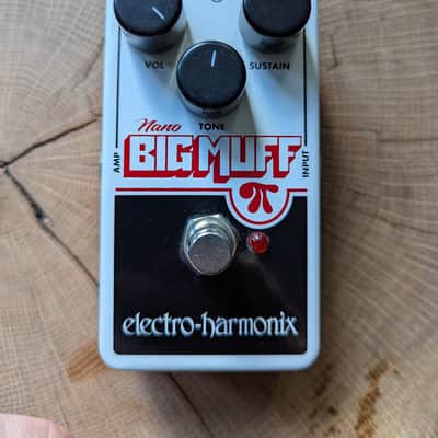 Electro-Harmonix Big Muff Pi V3 Red & Black | Overdrive Fuzz | Non