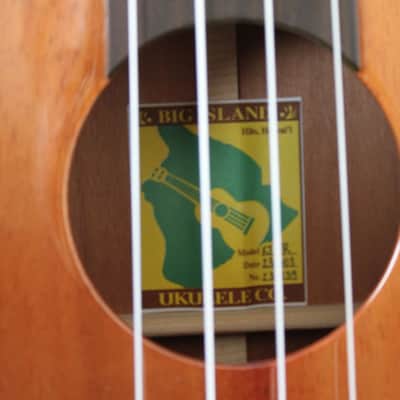 Big Island Ukulele Co. Golden Koa Tenor Ukulele KT-TR W / Carrying Case image 15