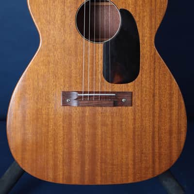 Harmony H165 1958-67 / Solid Mahogany / A Classic Design and Sound image 5