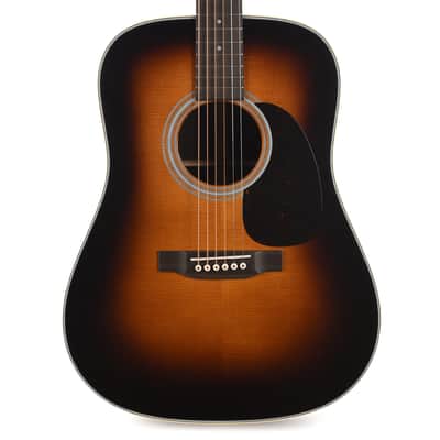 Martin Custom Shop 28-Style Dreadnought VTS Sitka Spruce/East Indian Rosewood 1935 Sunburst (Serial #M3065311) image 2