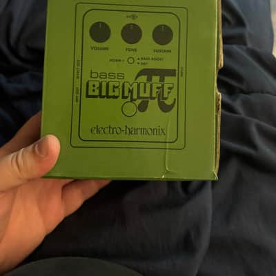 2008 - Present Electro-Harmonix Bass Big Muff Pi Distortion / Sustainer - Green image 9