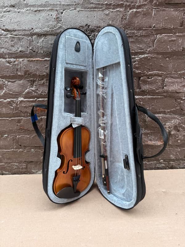 Cielo Dolce 1/8 Violin Outfit w/ Bow & Hard Case - Used - Good Condition image 1