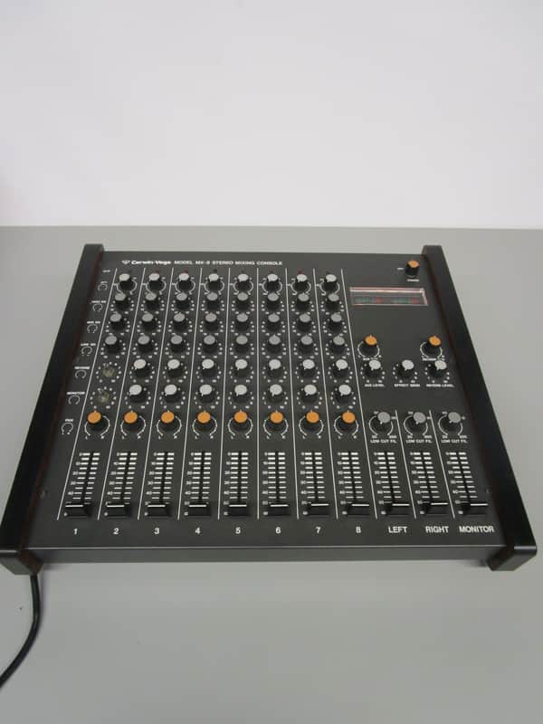 音ページ Cerwin-Vega MX-8 Stereo Mixing Console (sold, no longer available