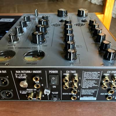MasterSounds Two Valve MK2 2023 - Satin Gray image 4