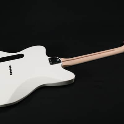 MINT MINT Fender Jim Root Jazzmaster V4 - Ebony Fingerboard - Flat White image 2