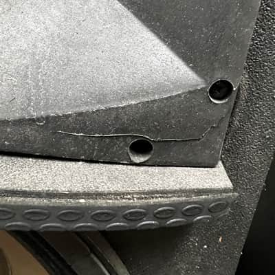Mackie SR1530z 3-Way Active Loudspeaker 2004 Black image 13
