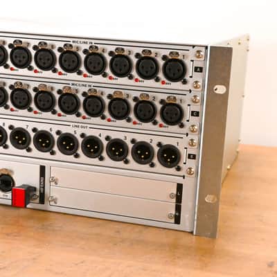 Soundcraft Compact Stagebox - 32 Mic/Line Inputs, 16 Line Outputs CG010MS image 2