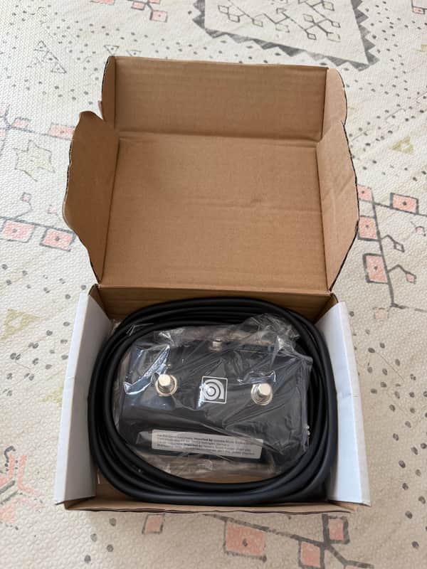 Ampeg AFS2 2-Button Footswitch 2020s - Black image 1
