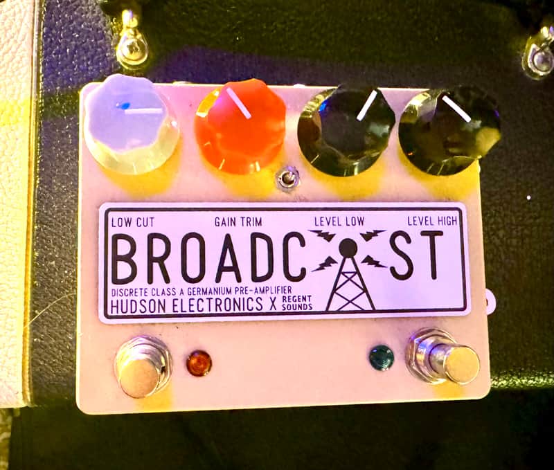Hudson Electronics Broadcast x Regent Sounds 2010-2020 - Cream Sand image 1