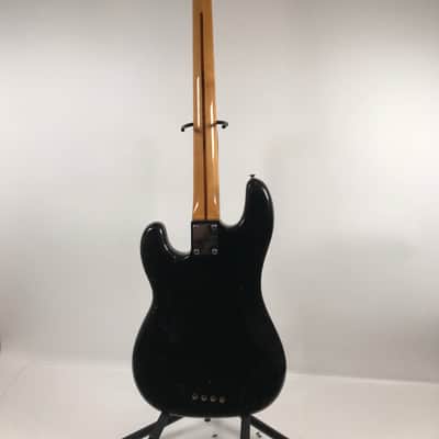 Series 10 Black Bass Guitar w/ Hard Case image 6