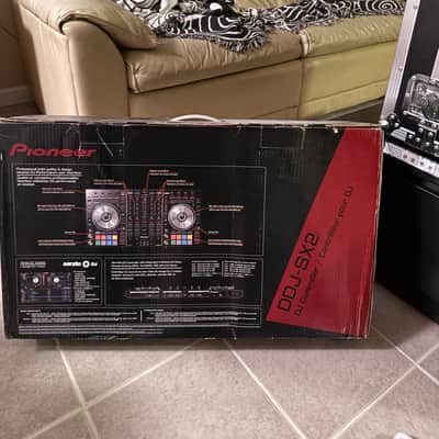 Pioneer DDJ-SX2 Black w/ Odyssey Flight Case image 7