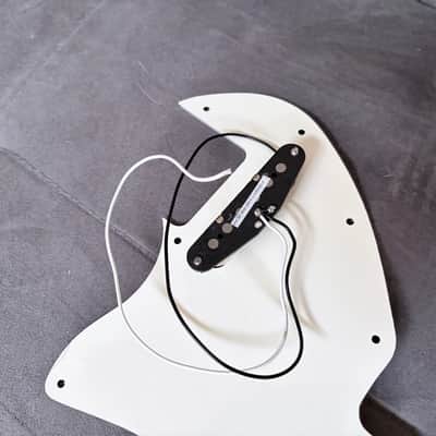 Squier Telecaster Thinline Loaded Pickguard image 4